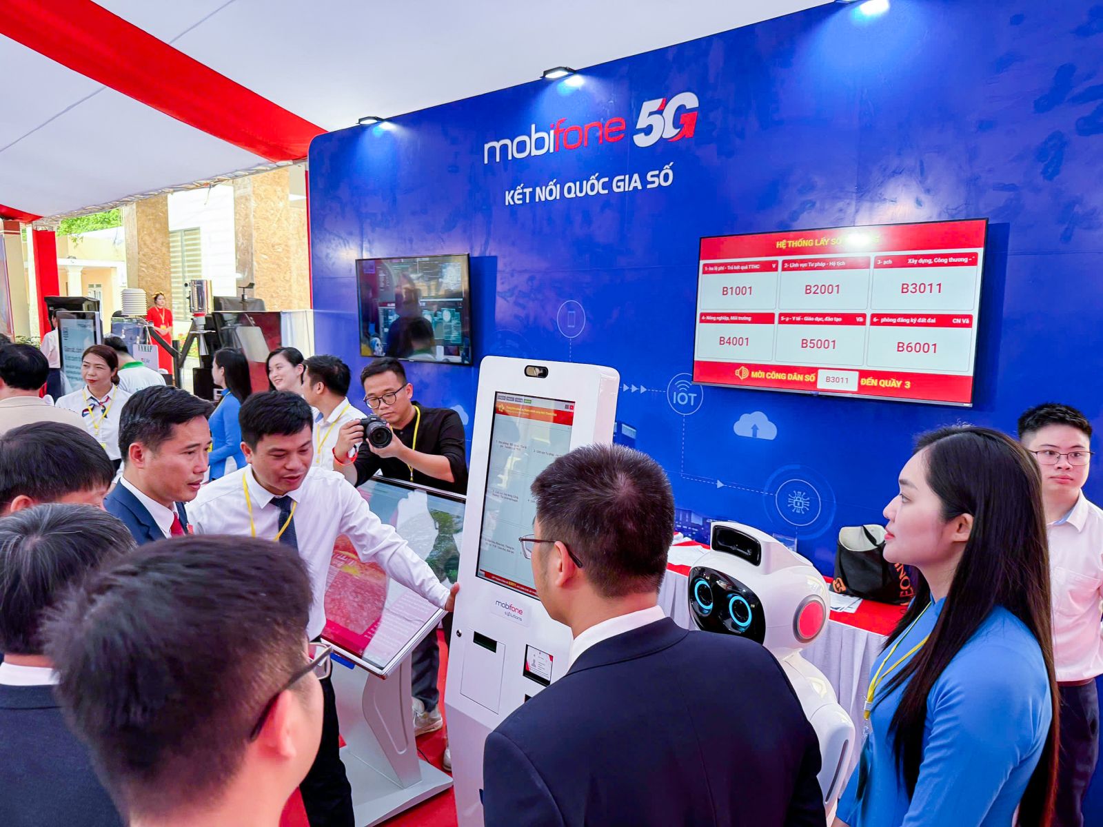 This image has an empty alt attribute; its file name is ee6d50d4d7c05a9e03d1.jpg